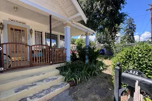 632 N 10th St, Klamath Falls, OR 97601 - Photo 2