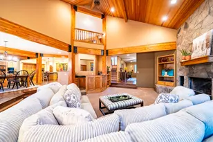 60766 Golf Village Loop, Bend, OR 97702 - Photo 12