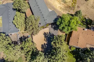 20629 White Wing Ct, Bend, OR 97701 - Photo 34