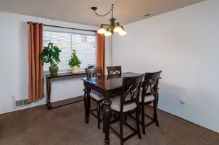 20629 White Wing Ct, Bend, OR 97701 - Photo 8
