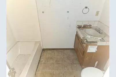 2240 Eberlein Avenue, Klamath Falls, OR 97601 - Photo 10