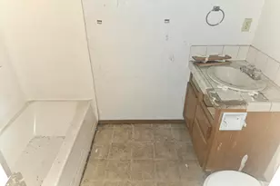 2240 Eberlein Ave, Klamath Falls, OR 97601 - Photo 10