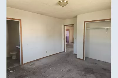 2240 Eberlein Avenue, Klamath Falls, OR 97601 - Photo 8