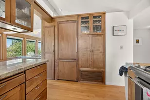 4360 North Foothill Road, Medford, OR 97504 - Photo 10