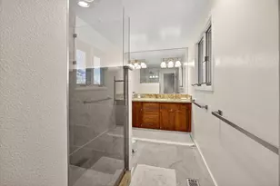 4360 North Foothill Road, Medford, OR 97504 - Photo 24