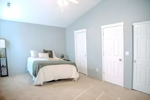 1300 Dixie Ln, Medford, OR 97501 - Photo 10