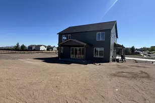 4317 SW Reindeer Ave, Redmond, OR 97756 - Photo 6
