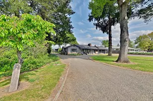 895 Casino Rd, Medford, OR 97501 - Photo 36