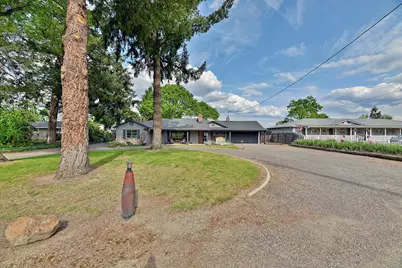 895 Casino Road, Medford, OR 97501 - Photo 34