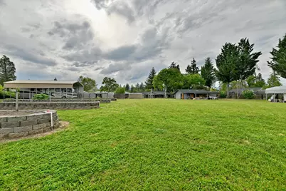 895 Casino Road, Medford, OR 97501 - Photo 48