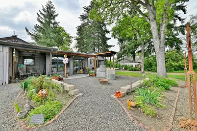 895 Casino Road, Medford, OR 97501 - Photo 42