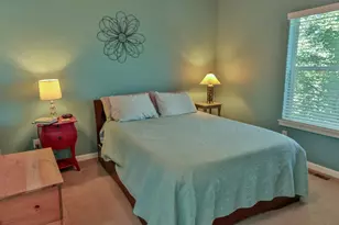 63752 Hunters Cir, Bend, OR 97701 - Photo 16