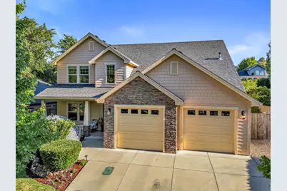 3909 Crystal Springs Drive, Medford, OR 97504 - Photo 1