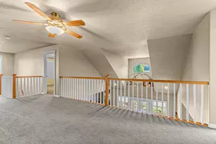 3909 Crystal Springs Dr, Medford, OR 97504 - Photo 28