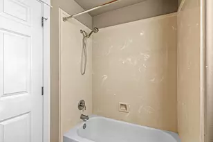 3909 Crystal Springs Dr, Medford, OR 97504 - Photo 38