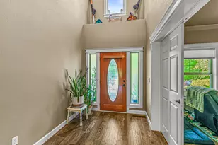 3909 Crystal Springs Dr, Medford, OR 97504 - Photo 6