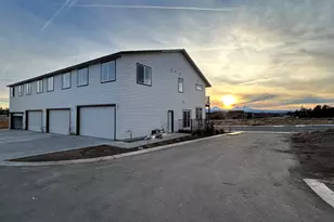 4080 SW 39th St, Redmond, OR 97756 - Photo 28