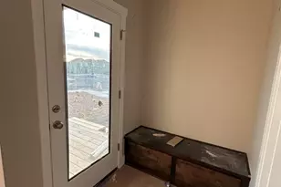 4080 SW 39th St, Redmond, OR 97756 - Photo 8