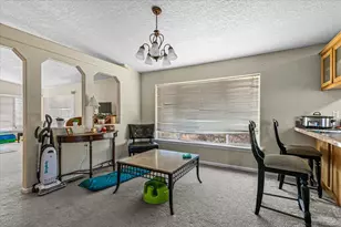 1330 N Mountain Ave, Ashland, OR 97520 - Photo 18