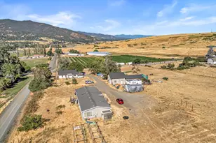 1330 N Mountain Ave, Ashland, OR 97520 - Photo 46