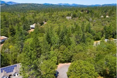 225 Joshua Street, Grants Pass, OR 97526 - Photo 8