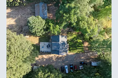 6324 E Evans Creek Road, Rogue River, OR 97537 - Photo 4