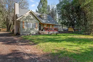 6324 E Evans Creek Rd, Rogue River, OR 97537 - Photo 6