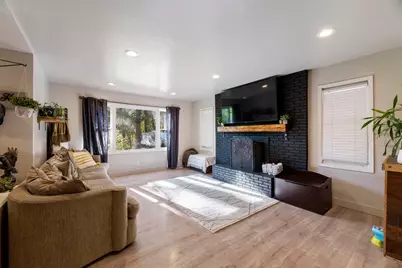 6324 E Evans Creek Road, Rogue River, OR 97537 - Photo 8