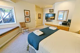 19717 SW Mount Bachelor Dr, Bend, OR 97702 - Photo 8