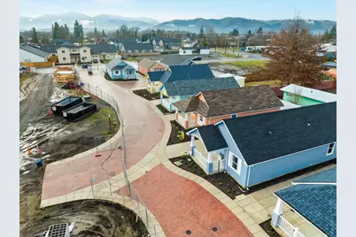 219 New Spirit Way #Lot 20, Medford, OR 97501 - Photo 16