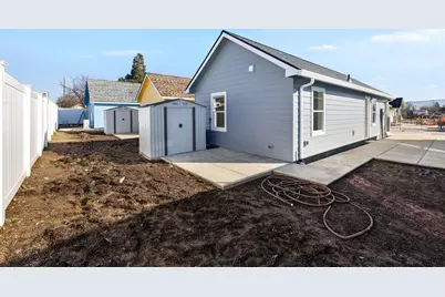 215 New Spirit Way #Lot 21, Medford, OR 97501 - Photo 4