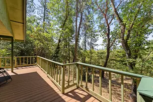 390 Trollview Rd, Grants Pass, OR 97527 - Photo 22