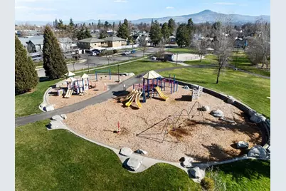 211 New Spirit Way #Lot 22, Medford, OR 97501 - Photo 18