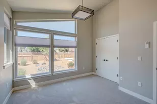 914 NW 19th St, Redmond, OR 97756 - Photo 16