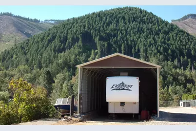 375 Jordan Creek Road, Riddle, OR 97469 - Photo 10