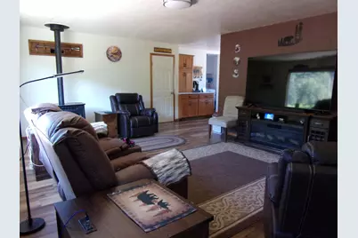 375 Jordan Creek Road, Riddle, OR 97469 - Photo 16