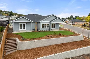 2749 Pronghorn Ln, Medford, OR 97504 - Photo 40