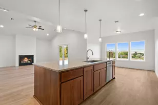 2749 Pronghorn Ln, Medford, OR 97504 - Photo 14