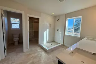 61409 SE Daybreak Ct, Bend, OR 97702 - Photo 14