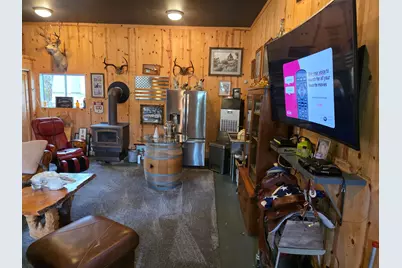 4340 State Hwy 38, Drain, OR 97435 - Photo 36