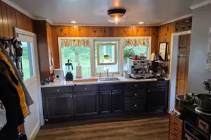 4340 State Hwy 38, Drain, OR 97435 - Photo 14