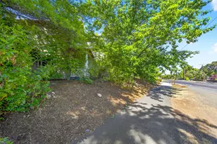 2130 Siskiyou Blvd, Ashland, OR 97520 - Photo 40