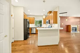 2130 Siskiyou Blvd, Ashland, OR 97520 - Photo 8