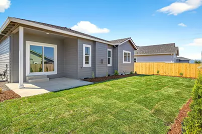 3727 Carlin Drive, Medford, OR 97504 - Photo 6