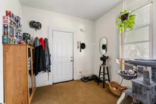 214 N Peach St, Medford, OR 97501 - Photo 16