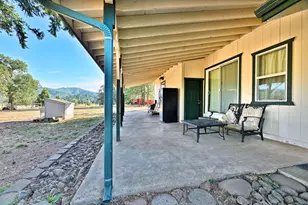 4240 Lakeshore Dr, Selma, OR 97538 - Photo 14