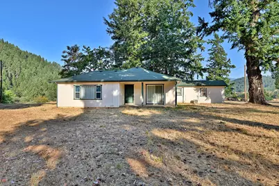 4240 Lake Shore Drive, Selma, OR 97538 - Photo 10