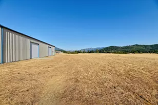 4240 Lakeshore Dr, Selma, OR 97538 - Photo 36