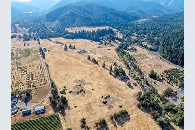 4240 Lake Shore Drive, Selma, OR 97538 - Photo 34