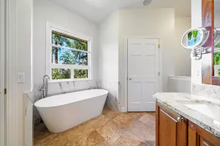 855 Wells Fargo Loop, Jacksonville, OR 97530 - Photo 22